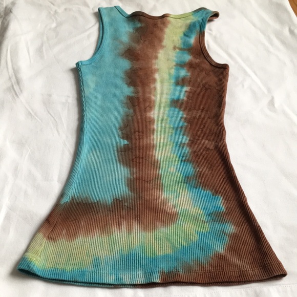 New tie dye tank top size small - Picture 2 of 7